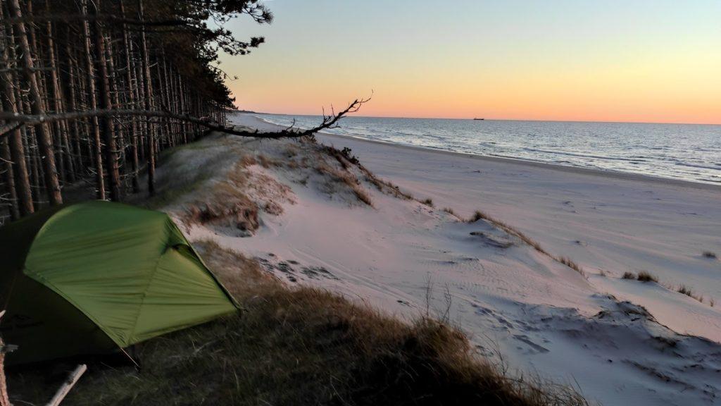 Solo wild camping on the baltic coast