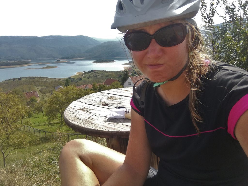 Cycling in Bosnia was painful because of a knee injury. But I don't regret a second of my first bicycle tour