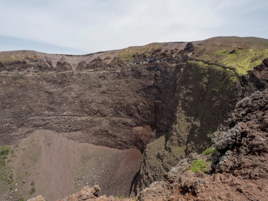 hiking mount vesuvius, gran cono